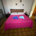 A Casa Da Mari Stanza Privata Bagno Condiviso Quarto em Acomodações Particulares Olbia
