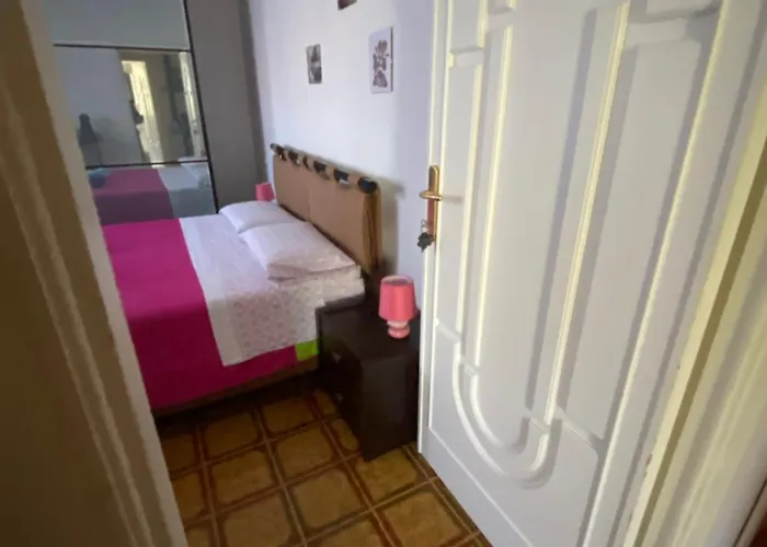 A Casa Da Mari Stanza Privata Bagno Condiviso Homestay